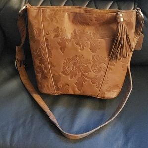 Gorgeous brown St. John's Bay leather crossbody